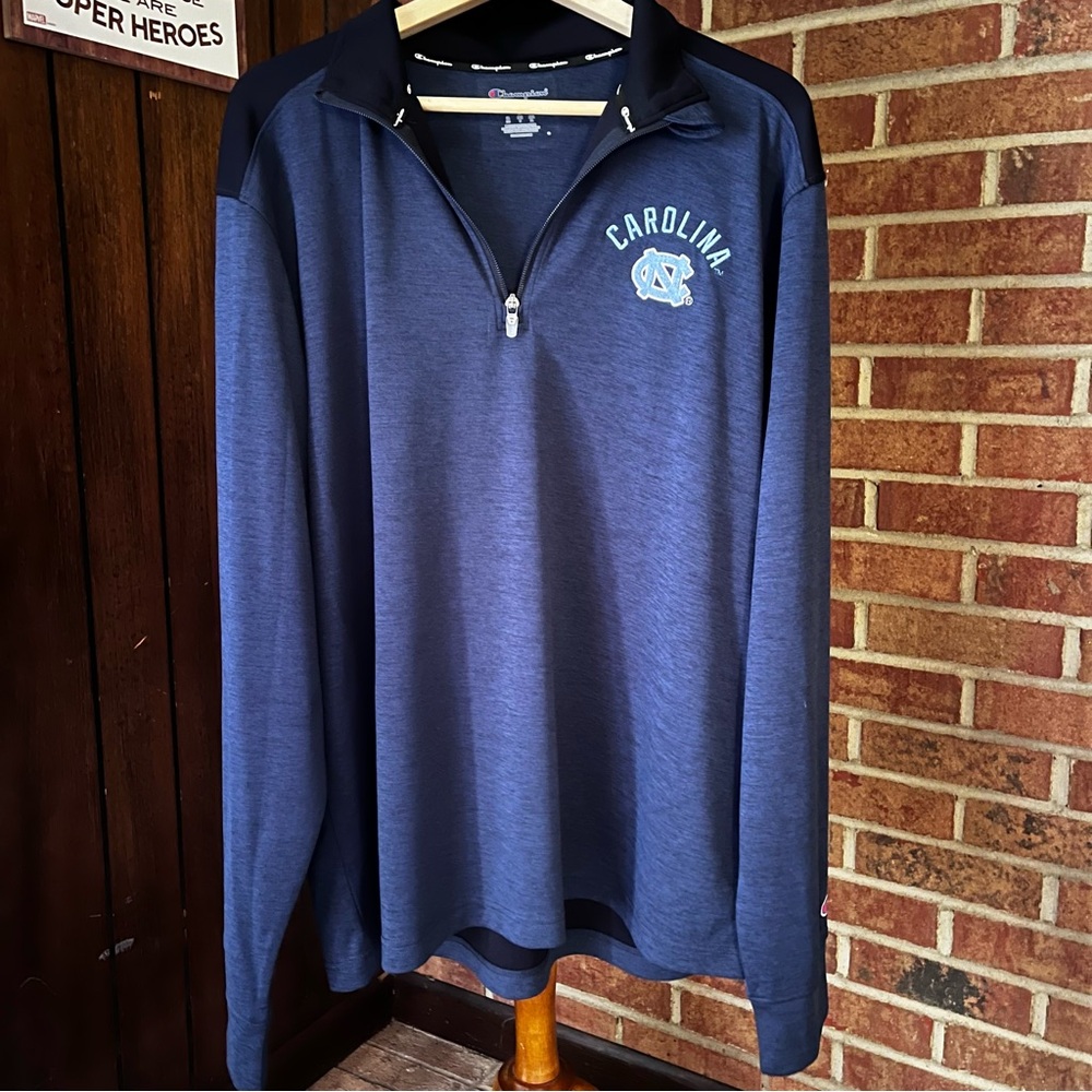 Champion Carolina Tarheels Navy Blue 1/4 Zip Pullover Men’s Large
